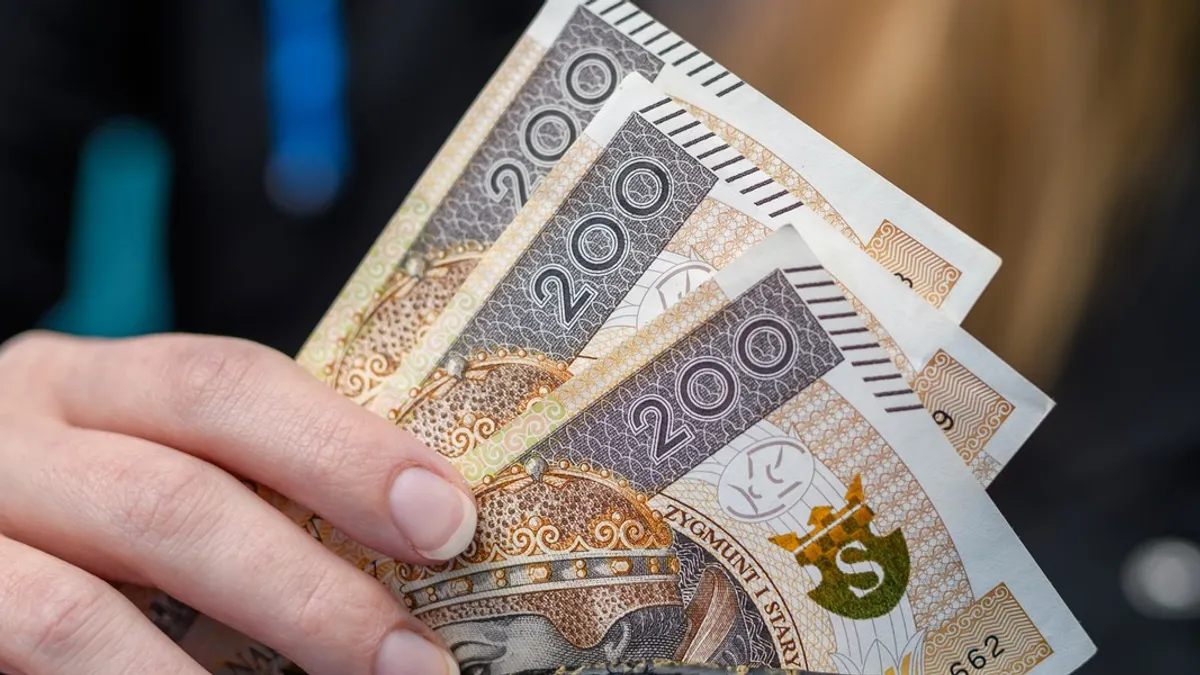 Oto najpełniejsze dane o płacach w Polsce. Sprawdź, czy łapiesz się na średnie wynagrodzenie