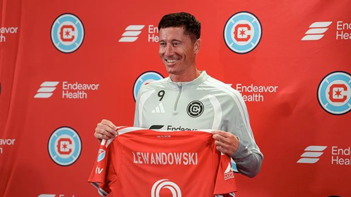 Müller zwrócił się do Lewandowskiego przed meczem słowami „Mój stary przyjacielu”