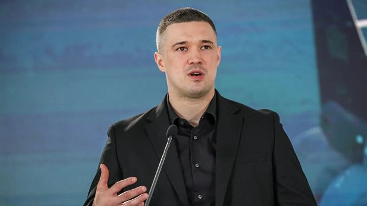Były minister obrony Ukrainy: zwolnienia w resorcie z powodu korupcji