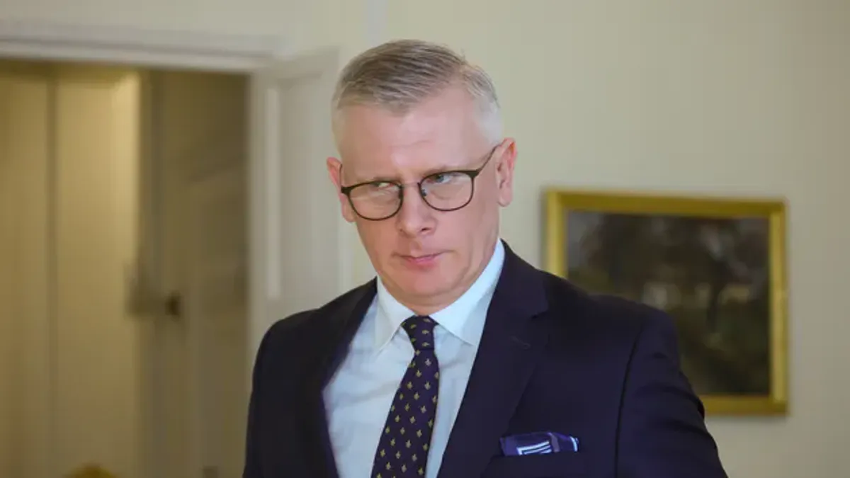 Cenckiewicz o zapowiedzi Francji. "Nie wierzę"